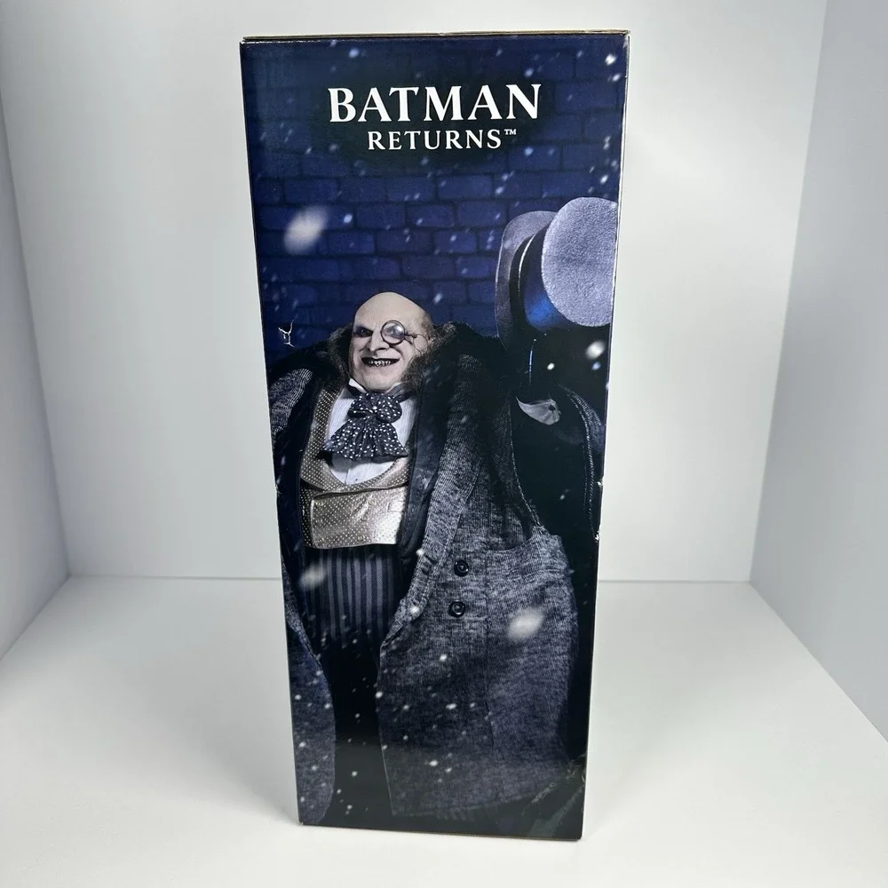 NECA Batman Returns 1/4 Scale Mayoral Penguin Danny Devito Action Figure Sealed